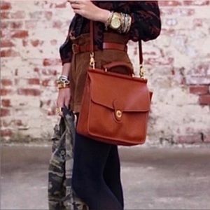 Coach Vintage British  Leather Willis Top Handle Crossbody Bag Brass 9927 USA